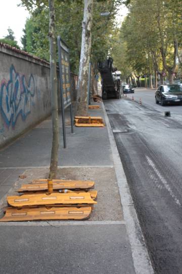 Cancellata la ciclabilein viale Giulio Cesare