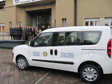 Fondo Ilario Testa, il Rotary Dalmine dona un'auto