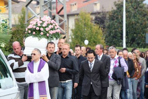 Funerale di Lara Pezzotti/1