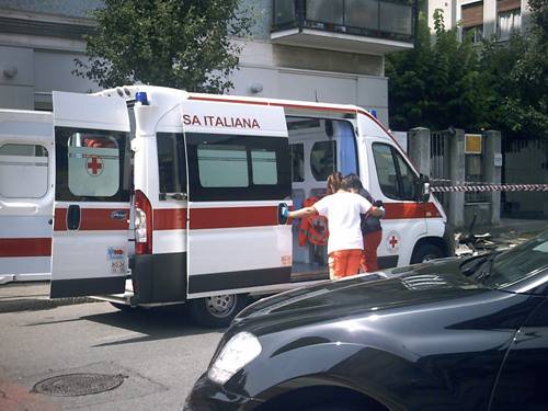 Incendio in via Suardi