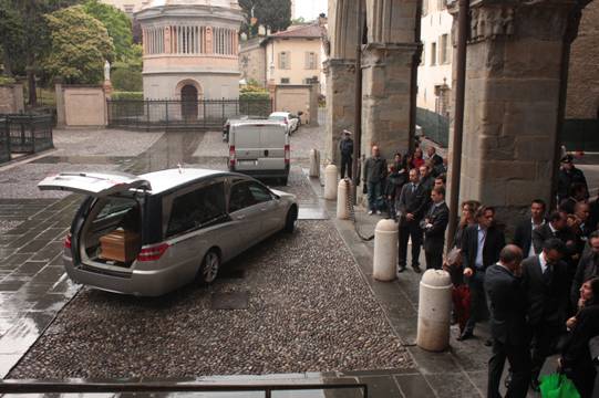 L'addio a Fabio Poli