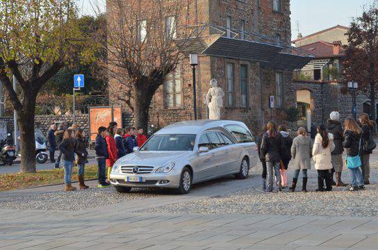 L'addio a Rosario,|morto nell'esplosione