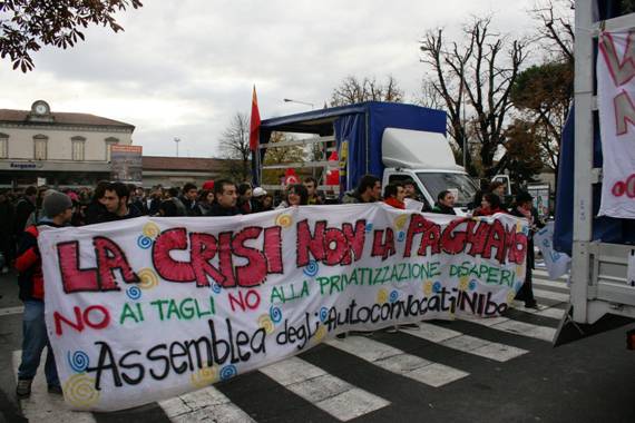 L'onda studentesca in piazza 3