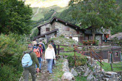 Le cascate del Serio by night