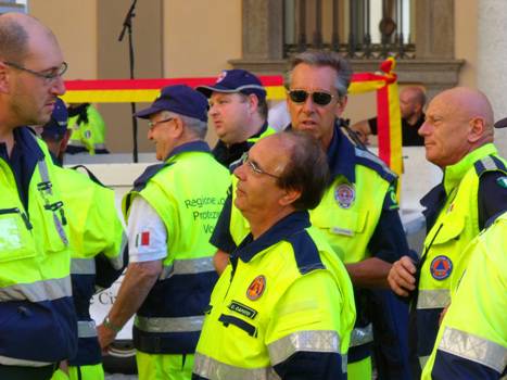 Maroni a Bergamocon volontari protezione civile