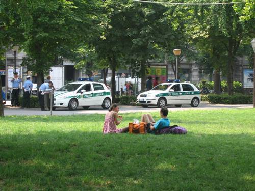 Polizia locale, blitz in Piazzale Alpini