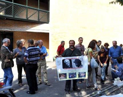 Sit-in e striscioniper Peppino Impastato