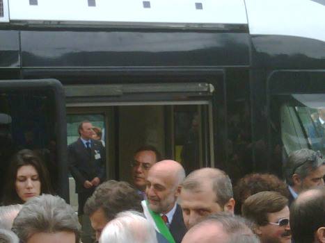 Tram al via: primi scatti all'inaugurazione