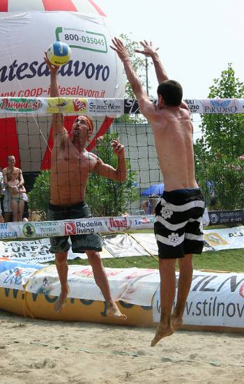 Volley all'Aquaclub di Grumello