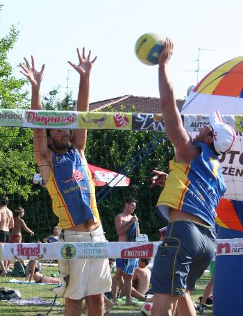 Volley all'Aquaclub di Grumello