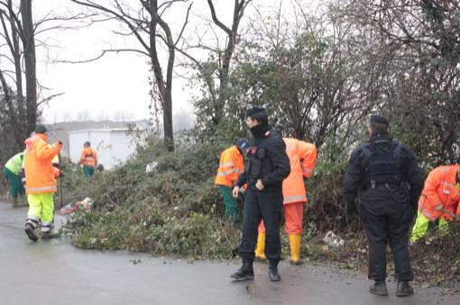 Yara, ricerche in via Marconi