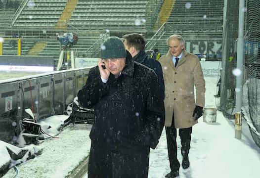 Neve allo stadio - 1