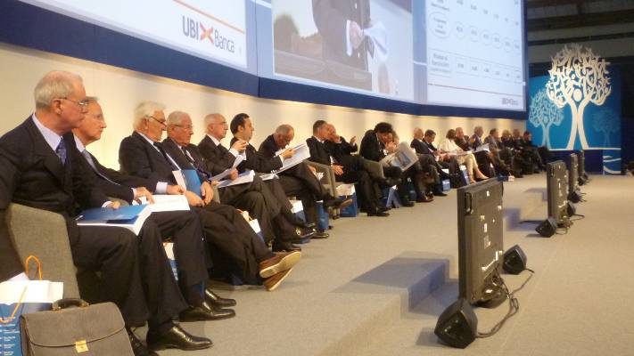 Assemblea Ubi Banca 2012