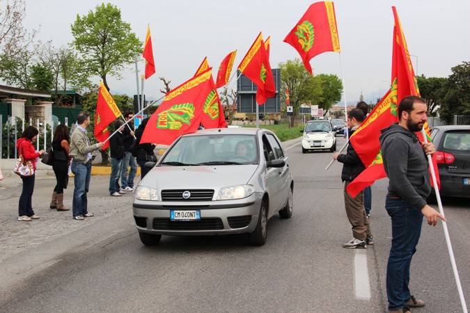 Elettronica bergamasca, i lavoratori sulla strada