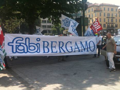 La protesta degli esodati bancari