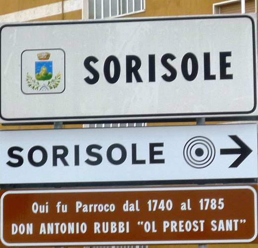 Ol preost Sant, cartelli in dialetto a Sorisole