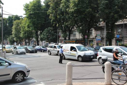 Traffico in tilt in via Paleocapa