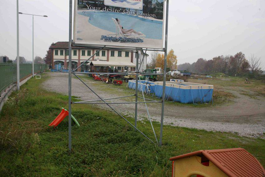 Commerciante uccide ladro a Caravaggio