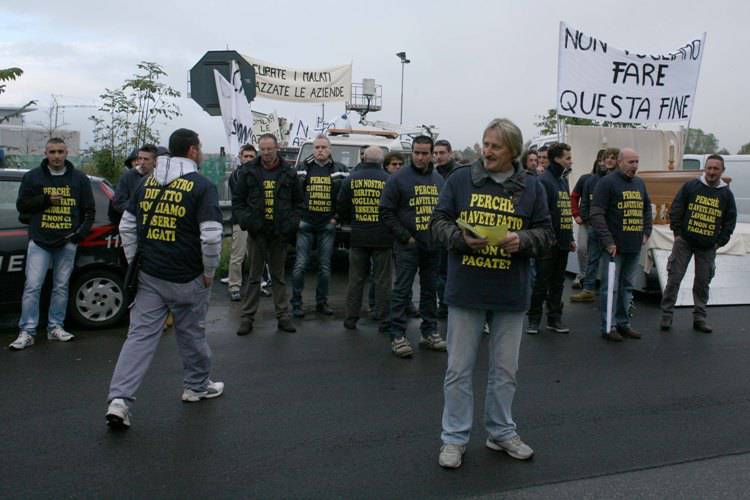 Nuovo Ospedale, protesta delle imprese creditrici - 1