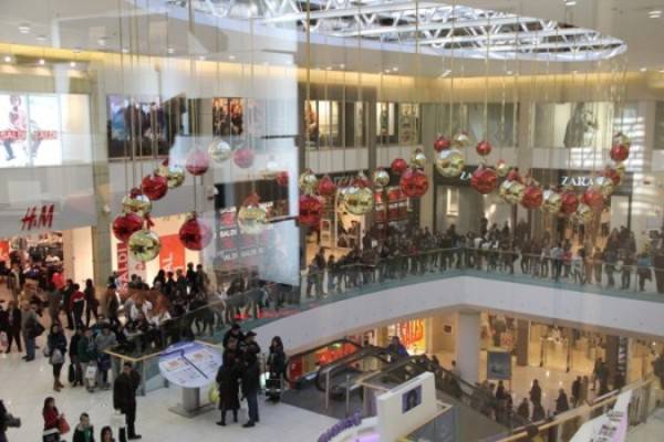 Il primo giorno di saldi a Oriocenter