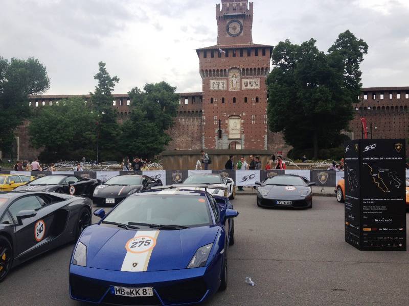 Sei vetture Lamborghini Bergamo al Gran Giro