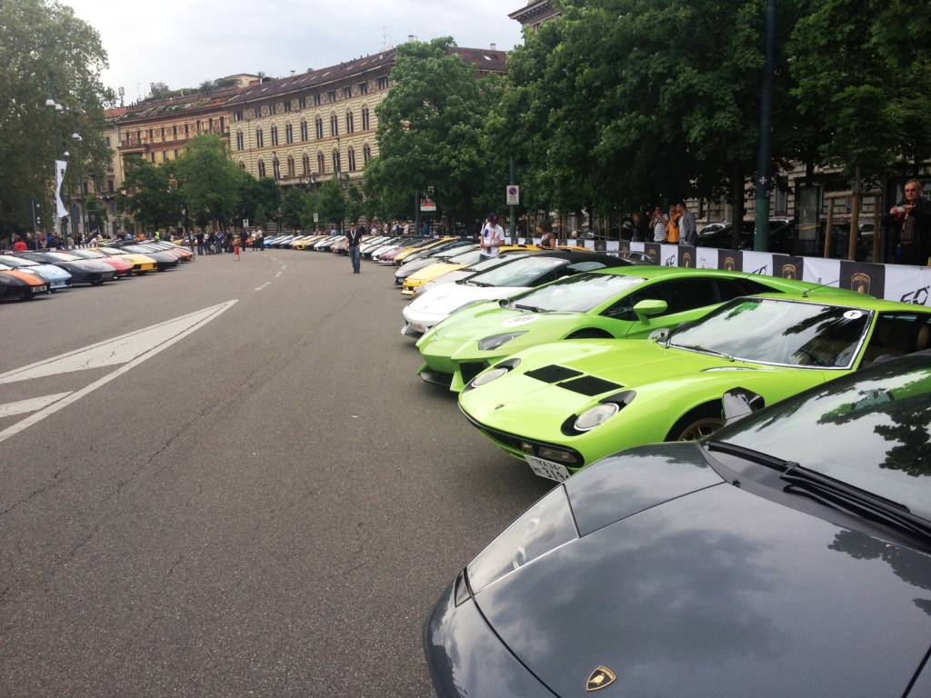 Sei vetture Lamborghini Bergamo al Gran Giro