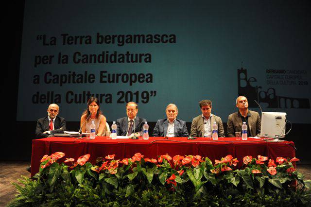 Bergamo capitale della cultura: 15 sindaci all'appuntamento