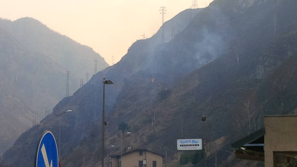 Incendio al Ponte del Costone