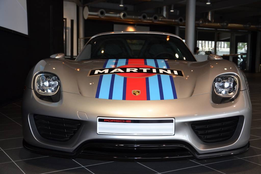 La Porsche 918 Spyder da Bonaldi a Bergamo