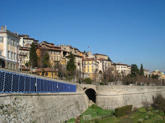 Pannelli fotovoltaici sulle Mura