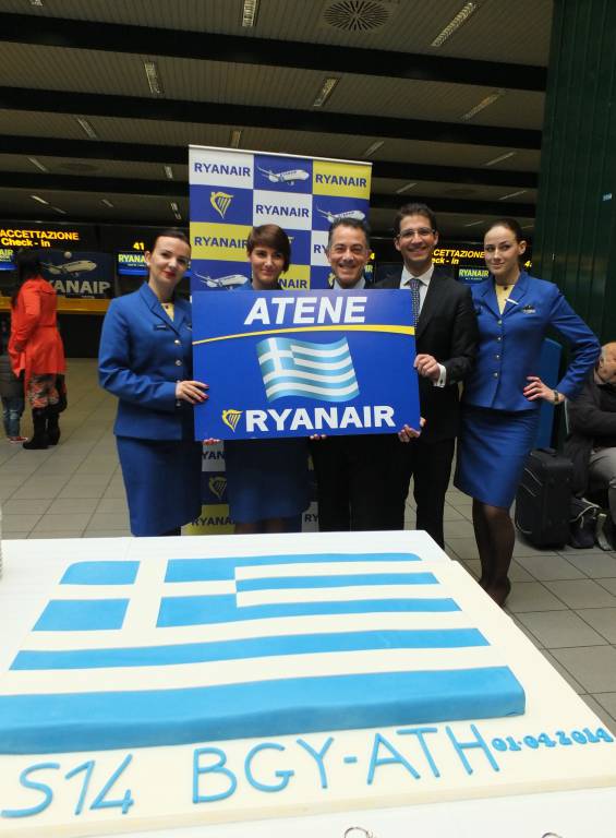 Bergamo, il volo Ryanair per Atene