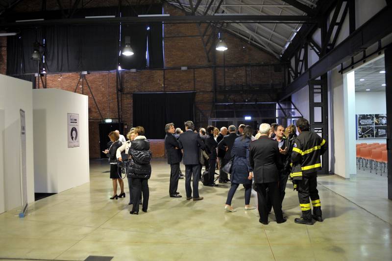 Smok-ink, i danni del fumo in mostra alla Tenaris