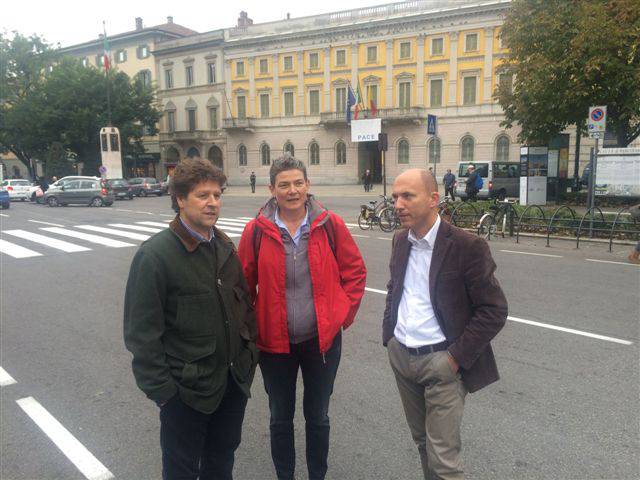 Carrozzine occupano i parcheggi per disabili