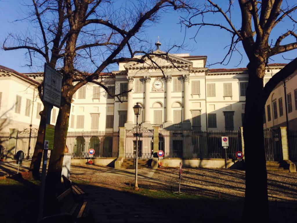 Piazza Carrara "liberata"