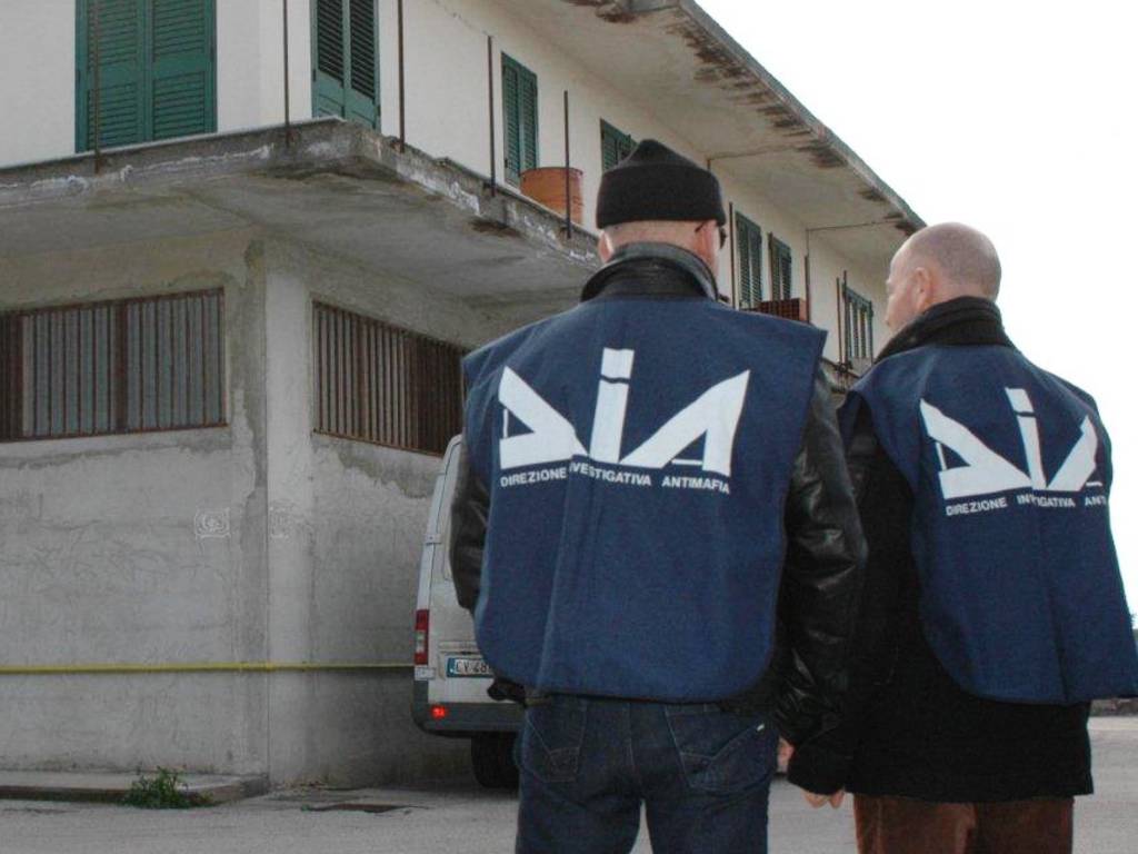 Sequestri beni della mafia