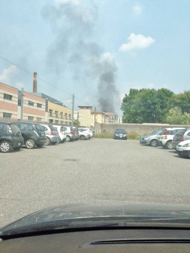 Alzano Lombardo, brucia un appartamento