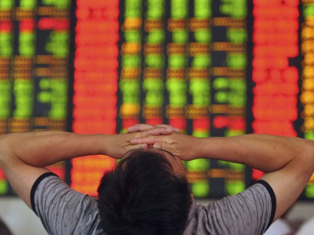 Panico sui mercati: crollano le Borse, dalla Cina all'Europa