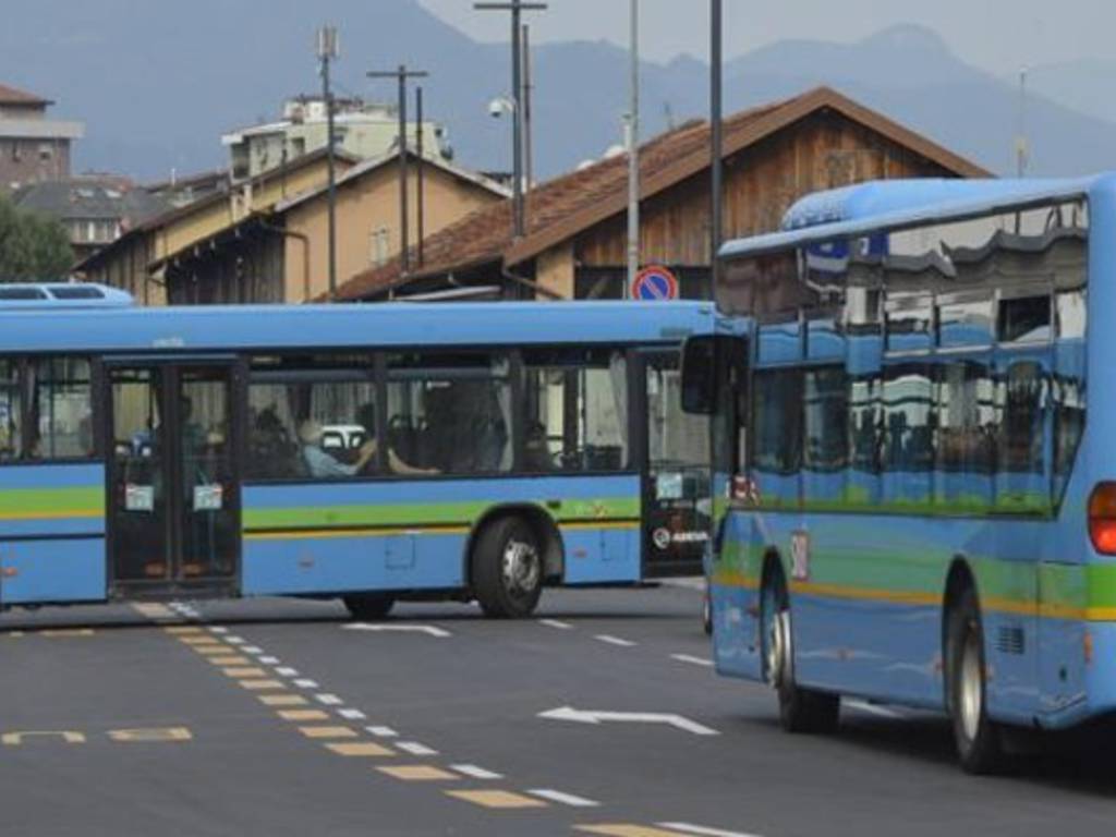 Gli autobus verso San Pellegrini fanno discutere