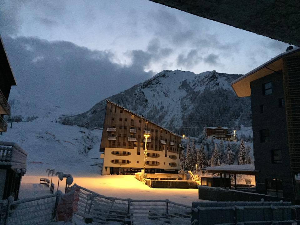 Forte nevicata nelle valli|A Foppolo è già Natale|Guarda le fotografie