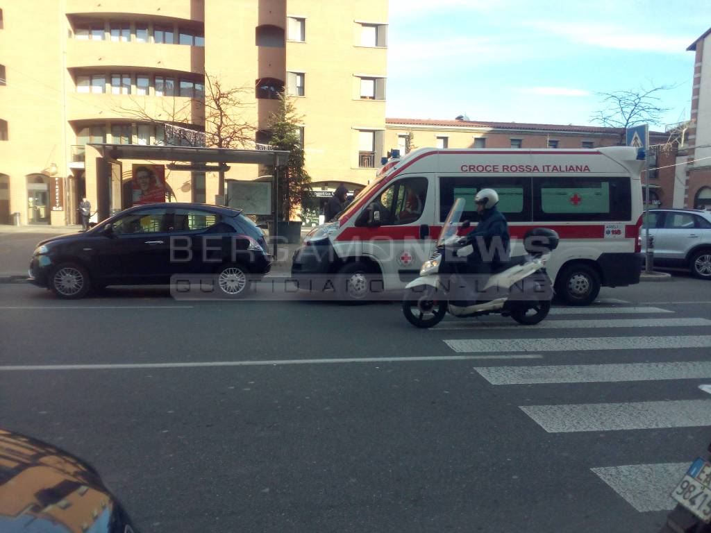 Uomo investito in Borgo Palazzo