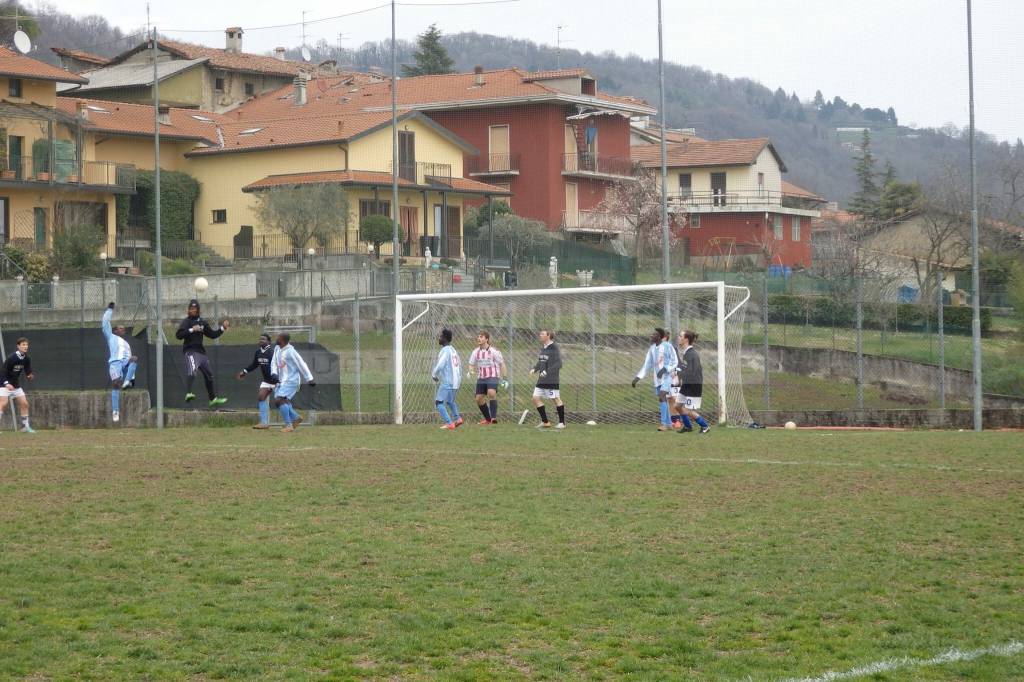 Profughi e studenti: sfida a Sotto il Monte