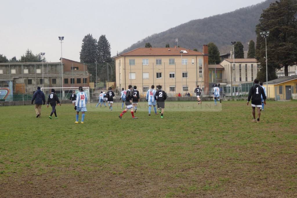 Profughi e studenti: sfida a Sotto il Monte