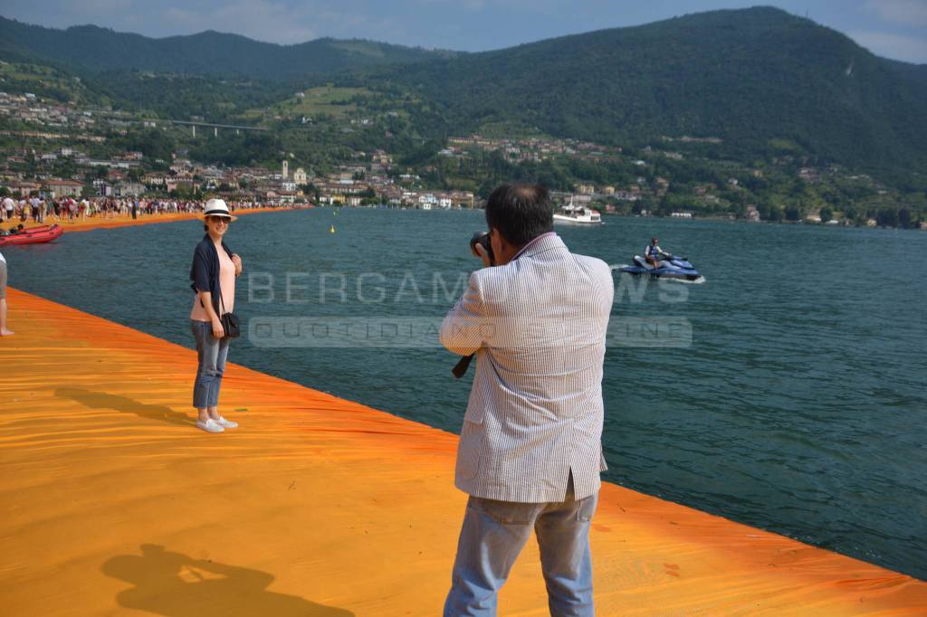 Facce da Passerella di Christo