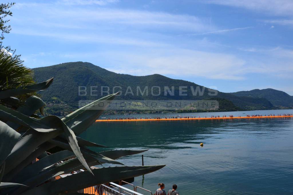 The Floating Piers