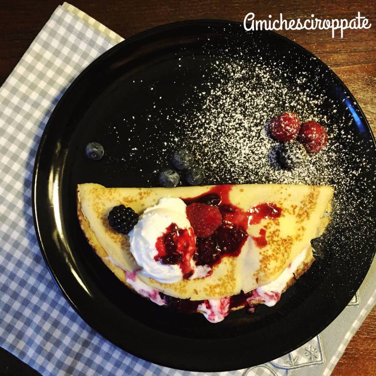 Crêpes ai frutti di bosco 