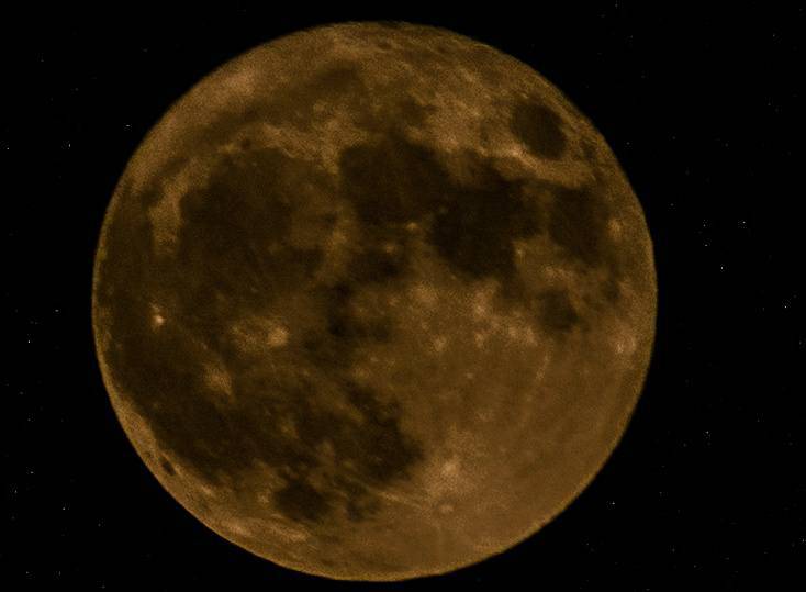 La super Luna vista dai lettori di Bergamonews