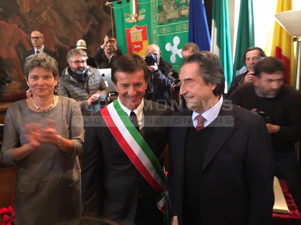 Riccardo Muti riceve la medaglia d'oro del Comune di Bergamo