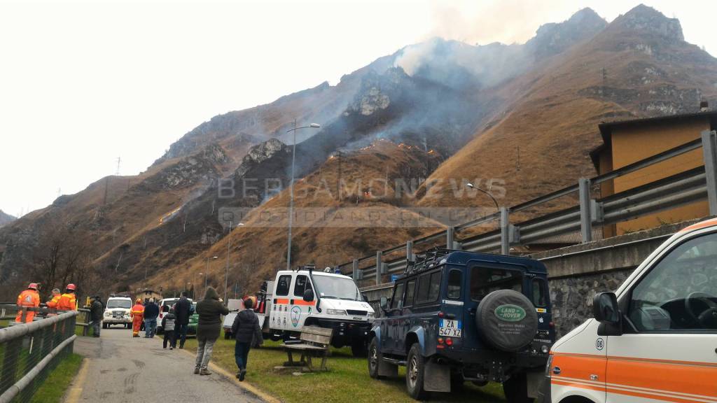 Incendio al Ponte del Costone