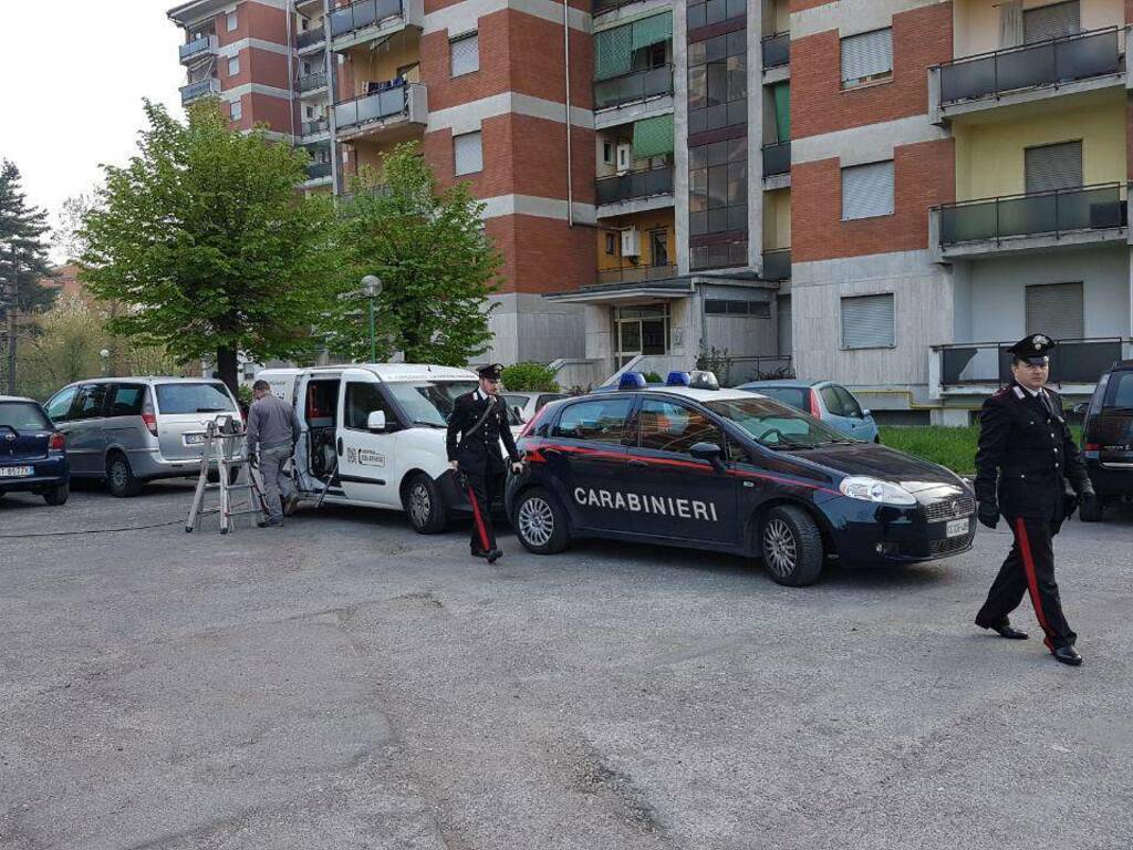 carabinieri zingonia torri