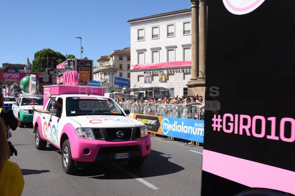 Giro d'Italia 2017, traguardo e premiazioni